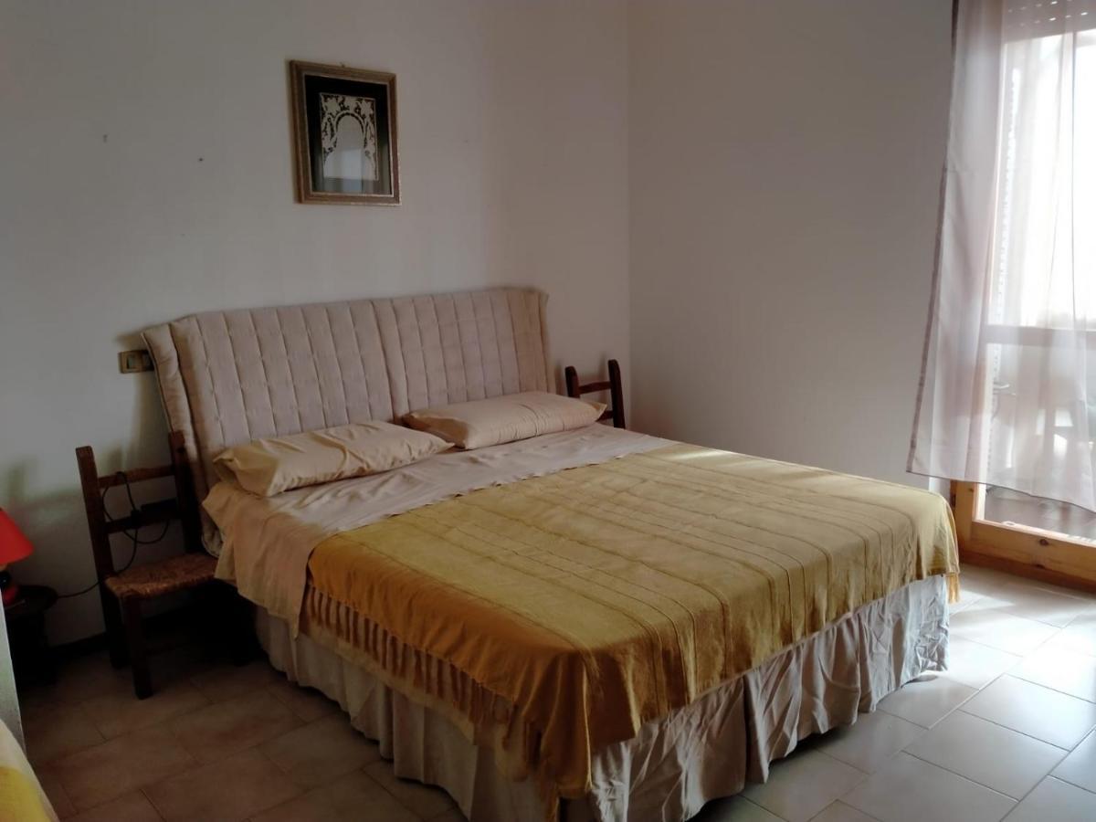 La Casedda Di Zietta Aggius Exterior foto